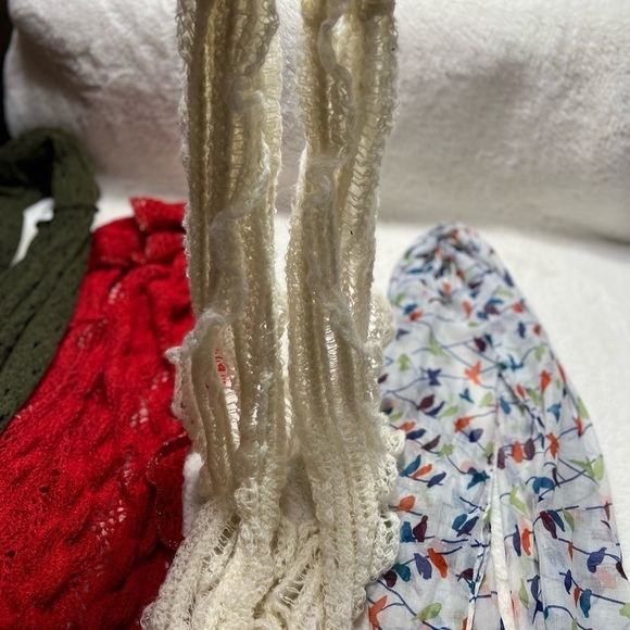 Scarf infinity lot - Picture 3 of 5